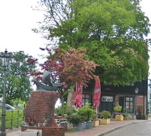Baumhaus-Museum - und zurück zum Fischmarkt