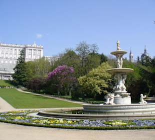 Palacio Real und Catedral de la Almudena