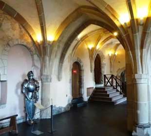 In der Waffenhalle des Schlosses von Vianden