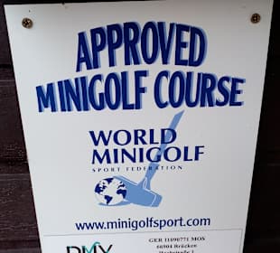  Golf Klause Minigolf-Anlage in Brücken