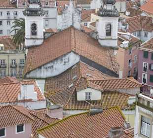 Blick über die Dächer von Lissabon 