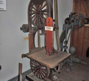 Ausstellung in der Remise der Windmühle Varel
