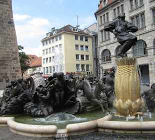 Marriage Merry-Go-Round Fountain (Ehekarussell)