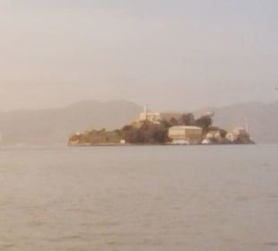 Alcatraz vom Boot aus