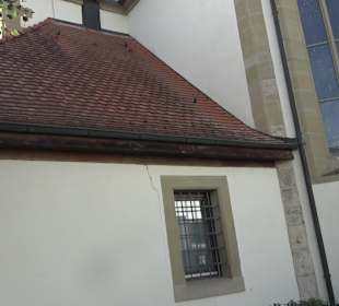 Bitte beschreiben Sie, was auf Ihren Bildern zu se