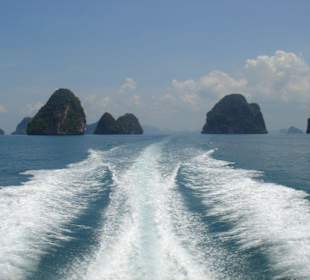 Mit dem Speedboot in die Inselwelt