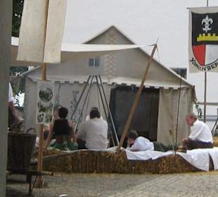 "Lager" beim Schloss