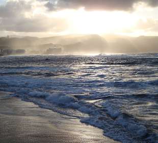 Stadtstrand am späten Nachmittag