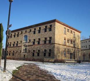 Festung im Winter, Altes Gefängnis