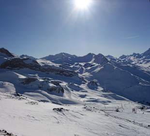 Mit dem Sessellift zum Padorama Restaurant Ischgl