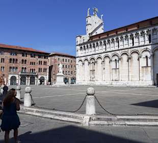 Piazza San Michele