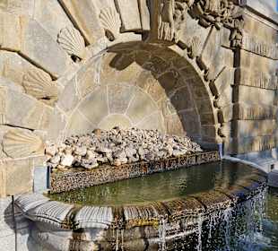 Brunnen im Burggarten