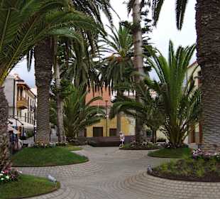 Plaza vor Don Camilo, neugestaltet