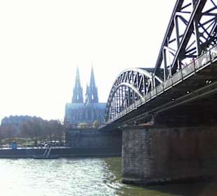 Rhein-Schifffahrt mit der Köln - Düsseldorfer