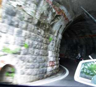 Sehr eng das ganze Schritt fahren