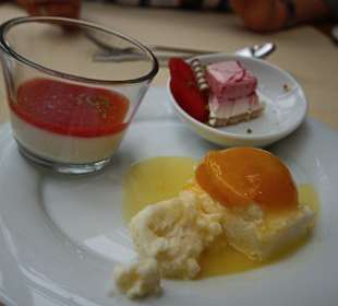 Dessert vom Buffet
