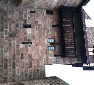 In der Burg selbst