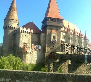 Corvinilor Castle