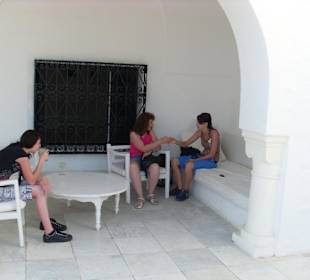 In Ruhe ein kaltes Zitronenwasser