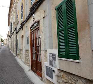 Weg hinauf ins Ortszentrum