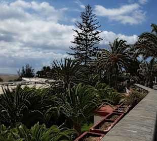 Strandboulevard oberhalb des Hotels