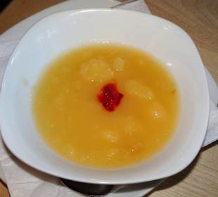 Das hausgemachte Apfelmus zum "Himmel und Ääd"