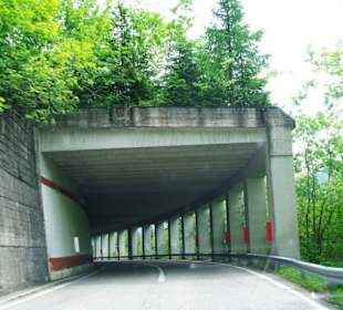 Plöckenpass Schutztunnel