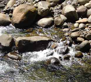 Bei den Wasserfällen