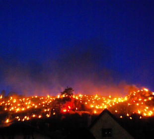 Die Hänge in Flammen