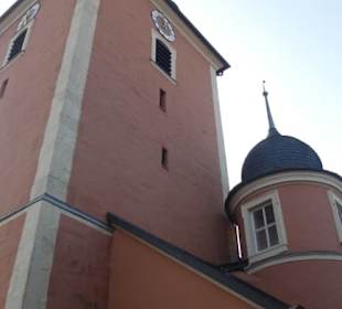 Die Heilig-Kreuz-Kirche von Oberlauringen