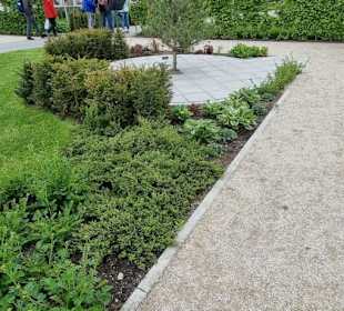 Sehr gut angelegte Wege 