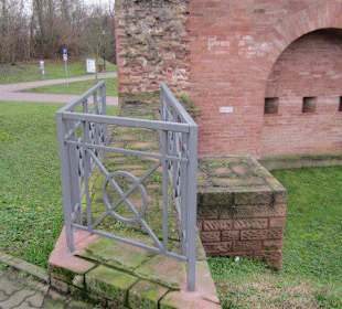 Carnotsche Mauer, alter Verlauf