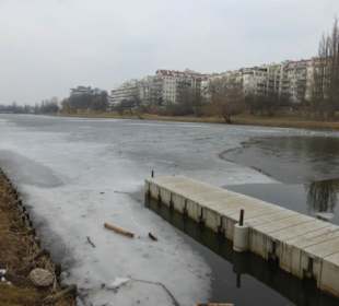 Skaryszew-Park: Ende März noch Eis auf dem See