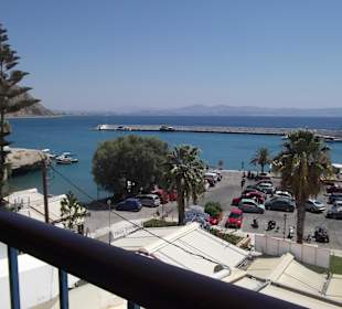 Blick auf den Hafen von Agia Galini
