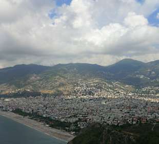Blick auf Alanya von der Burg