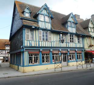 Dominican Cultural Center
