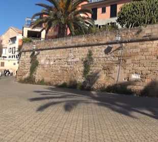 Plaça de Llorenç Villallonga