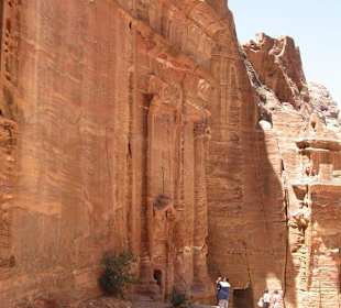 Spacer po Mieście Wykutym w Skale - Petra