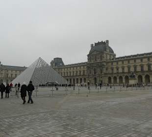 Le Louvre