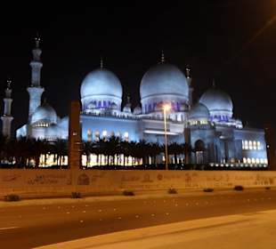 Moschee bei Nacht