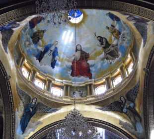 Deckenbemalung in der neuen katholischen Kirche