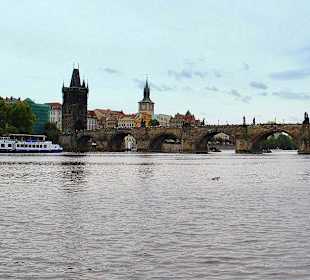 Most Karola - widok z Hradczan