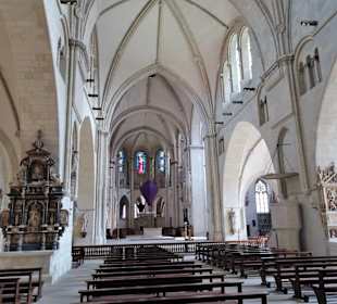 Blick in das Kirchenschiff