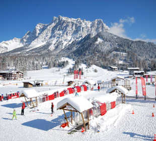 Skischule am Fuße der Zugspitze