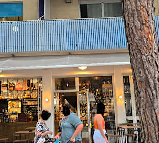 Von der Fußgängerzone her