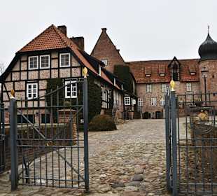 Blick auf den Burghof 