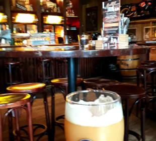 Restaurant Road Stop