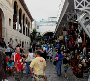 Basar Tunis