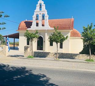 Wandern Adelianos Kampos
