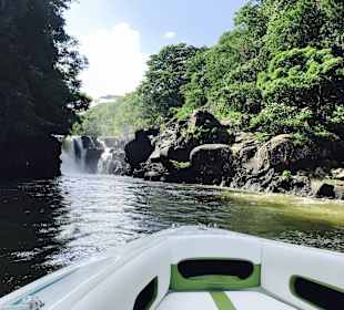 Wasserfall Bootsausflug 